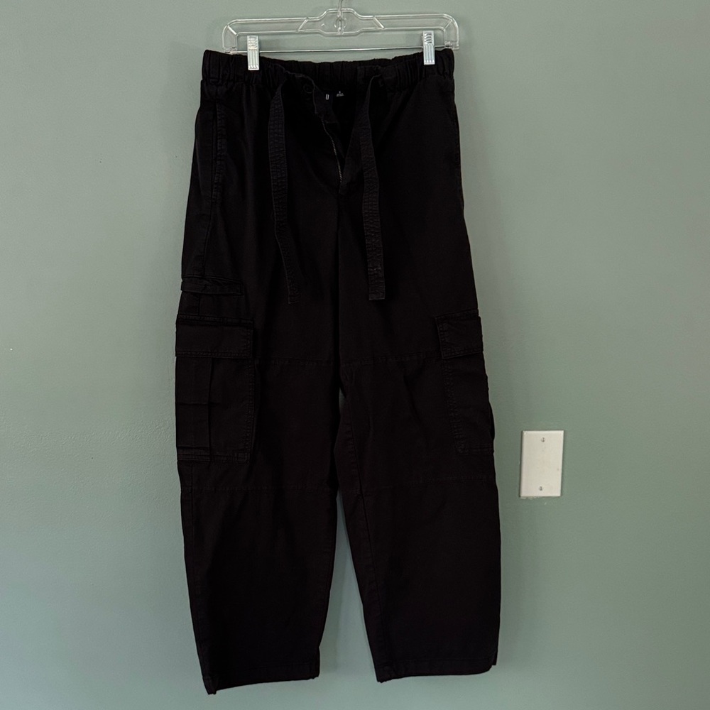 GAP Women's Black Cargo Pants